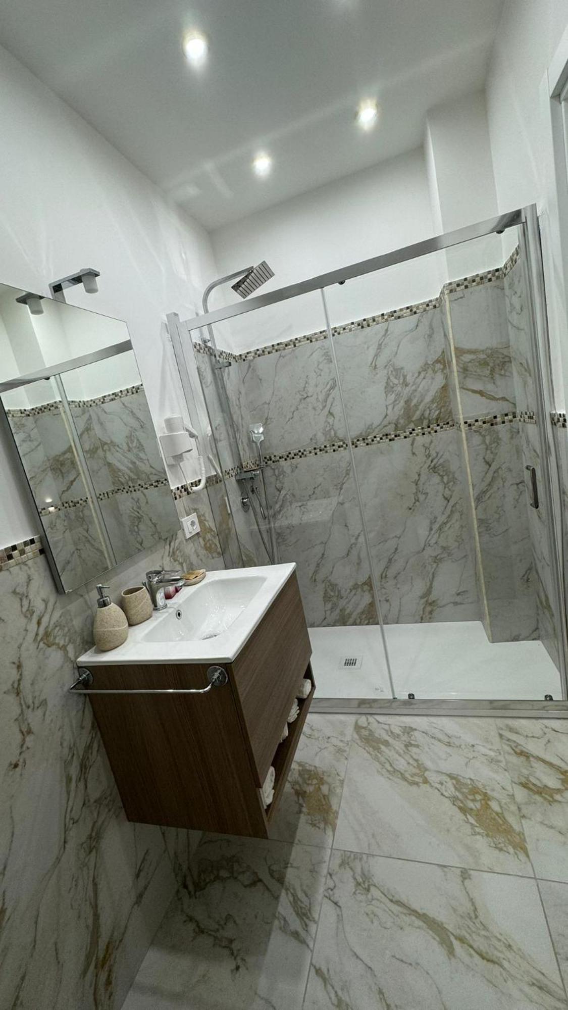Morgana Sea Bed & Breakfast คาตาเนีย ภายนอก รูปภาพ