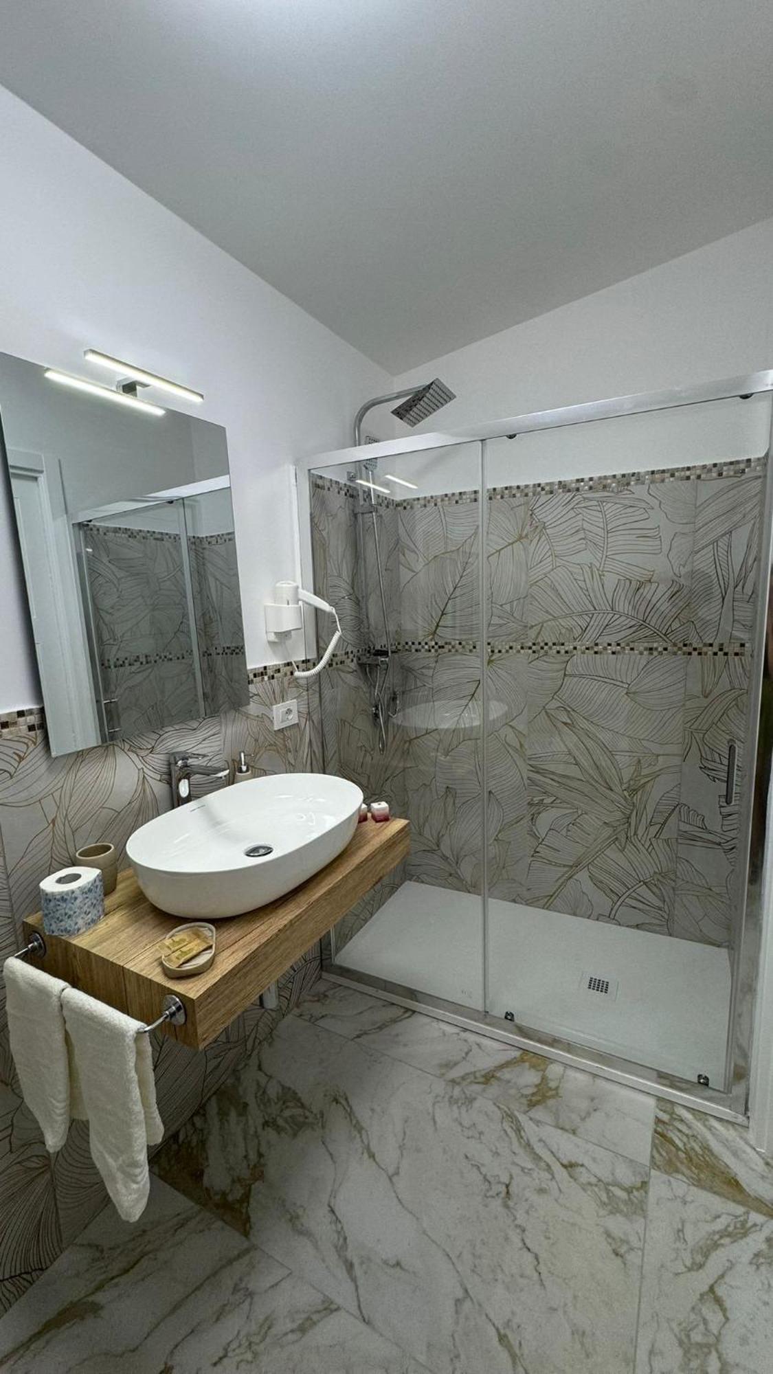 Morgana Sea Bed & Breakfast คาตาเนีย ภายนอก รูปภาพ
