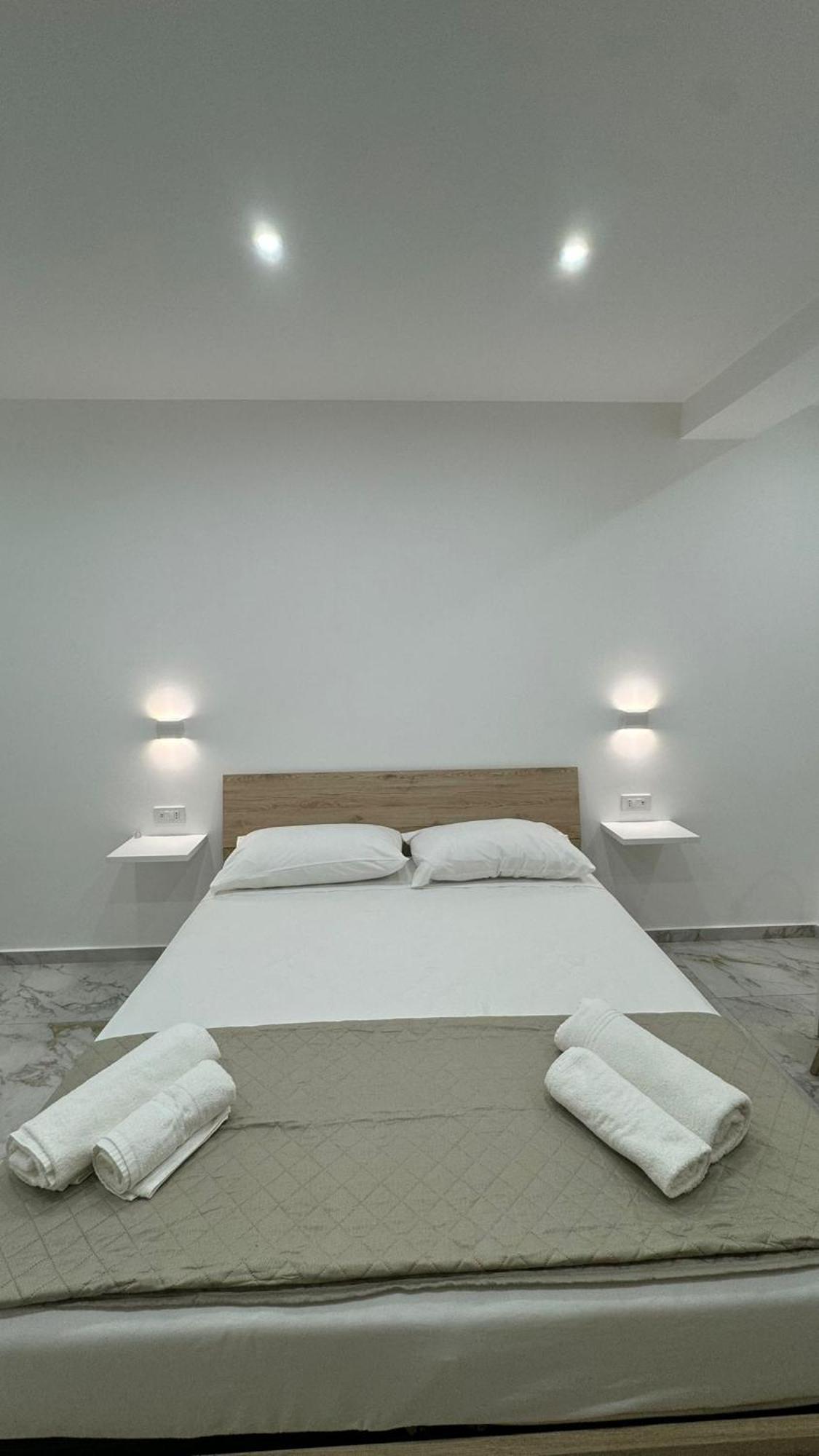 Morgana Sea Bed & Breakfast คาตาเนีย ภายนอก รูปภาพ