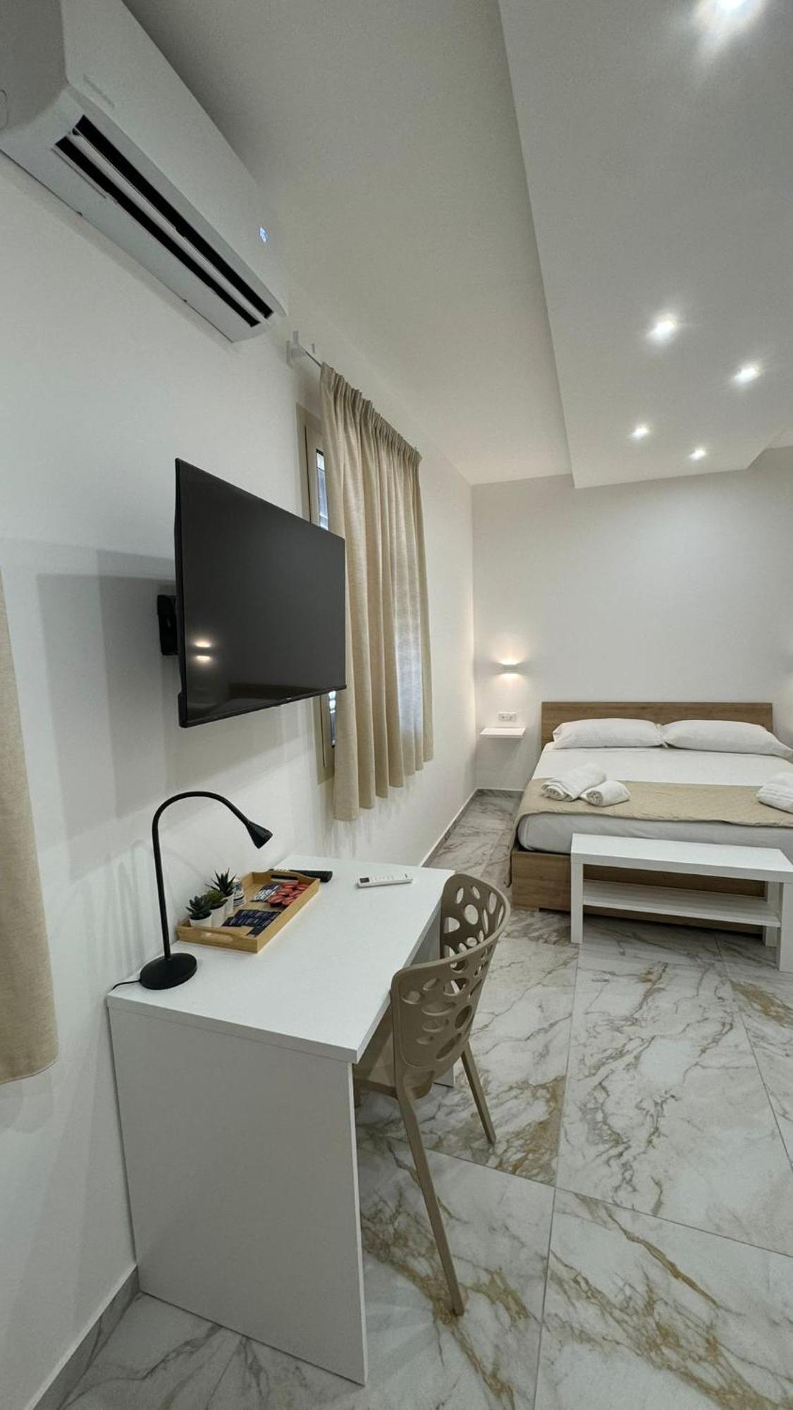 Morgana Sea Bed & Breakfast คาตาเนีย ภายนอก รูปภาพ